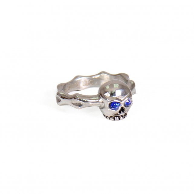 jwr1111-a01.jpg Hot Leathers JWR1111 Blue Eye Small Skull Stainless Steel Ring - Image 1