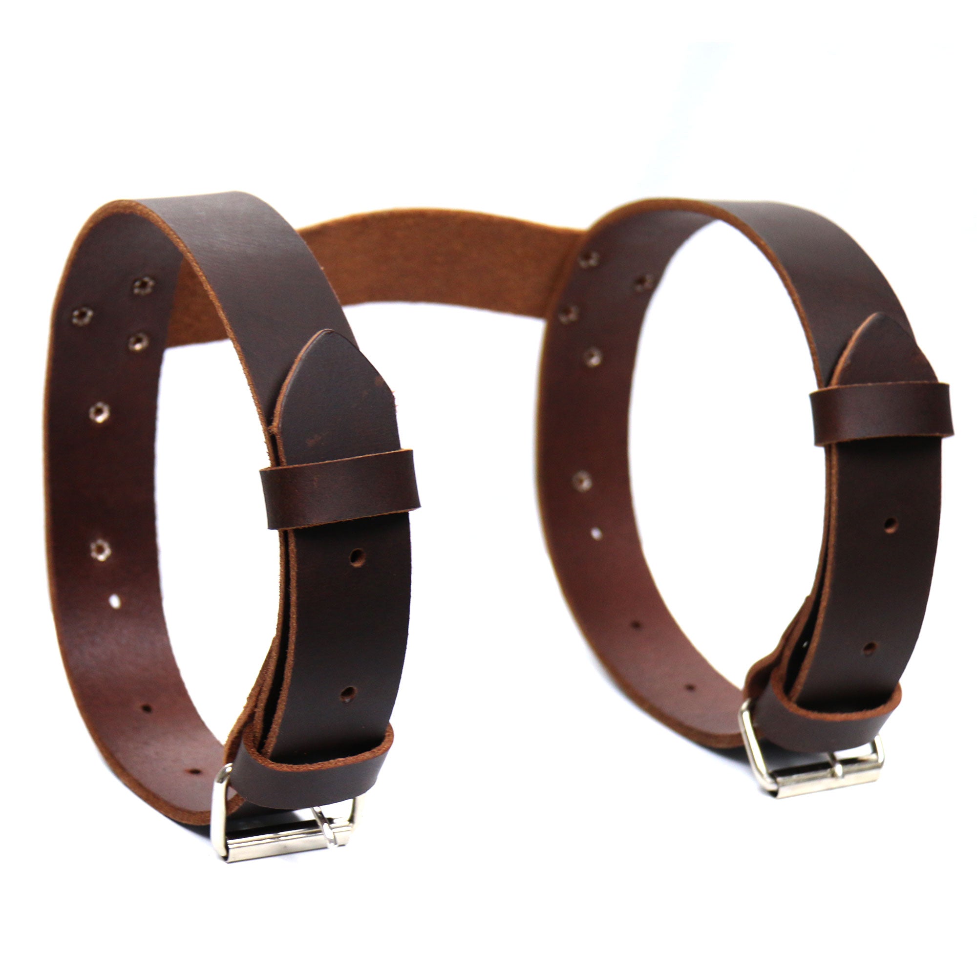 tbr1003-a01_4ff99fe4-b79a-44fe-8937-5f8ecf51267c.jpg Hot Leathers Blanket Roll Brown Leather Strap TBR1003 - Image 1
